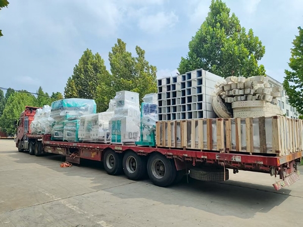 Loading and shipping site