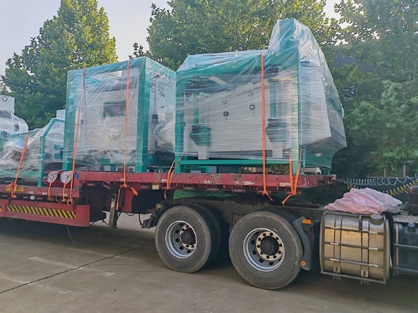 Loading and shipping site